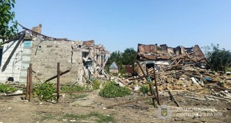 Россияне атаковали Запорожский район дронами и КАБами