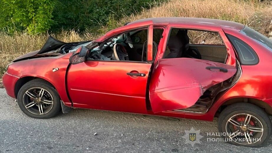 Полиция показала последствия атак в Запорожье: 28 заявлений о разрушении