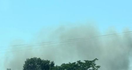 Нова атака на Запоріжжя: над містом здіймається дим