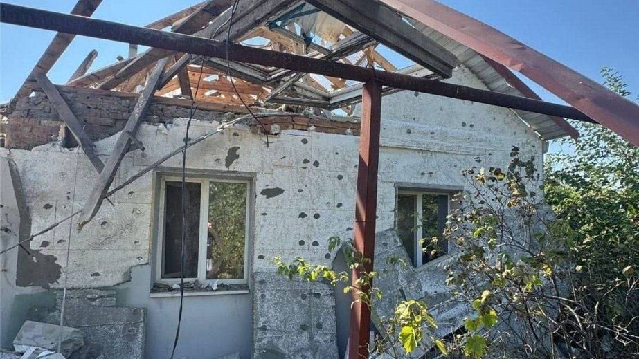 Четверо раненых: РФ обстреляла полсотни громад на Запорожье