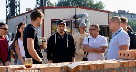 Світло попри атаки: у Запоріжжі будують "підземне" укриття для трансформаторів