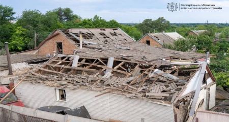 Четыре человека ранены из-за российских атак на Запорожский район
