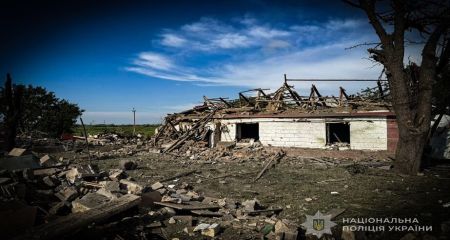 КАБи та FPV-дрони поранили цивільних на Запоріжжі &ndash; поліція