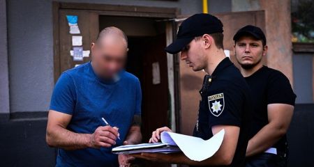Военный в СОЧ зарезал иностранца в Запорожье &ndash; подробности