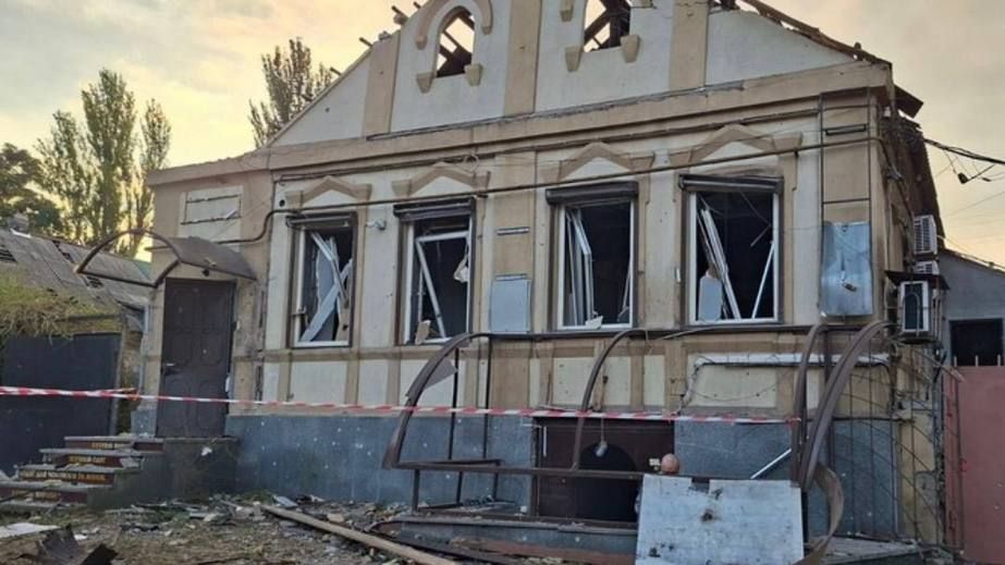 Автомойку, кафе и дома атаковали россияне в Запорожье, &ndash; прокуратура