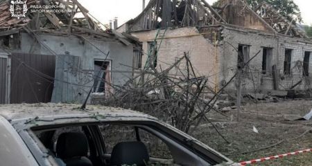 Жертва и четверо раненых: РФ атаковала Запорожье и область