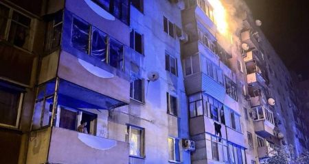 Атака РФ повредила многоэтажки в спальном районе Запорожья