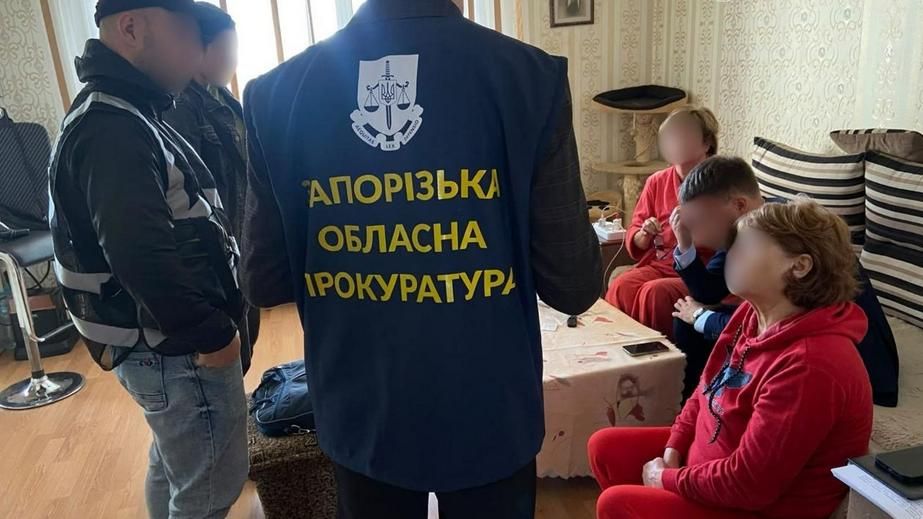 Должности ради отсрочки: 60 уклонистов "трудоустроили" в школах Запорожья