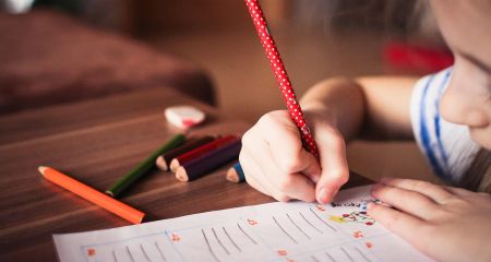 У передмісті Запоріжжя призупинили літні заняття для дітей