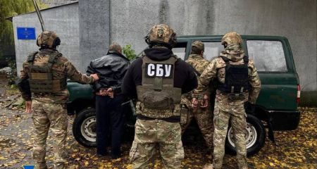 Автоматы, гранаты и взрывчатка: на Запорожье задержали торговцев оружием