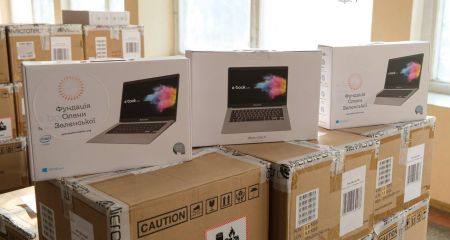 Громади Запорізької області отримали 1300 ноутбуків для дітей