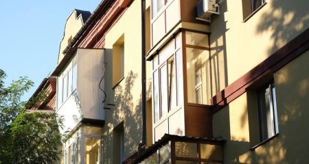 В Запорожье после разрушительной атаки восстановили дом на Сталеваров