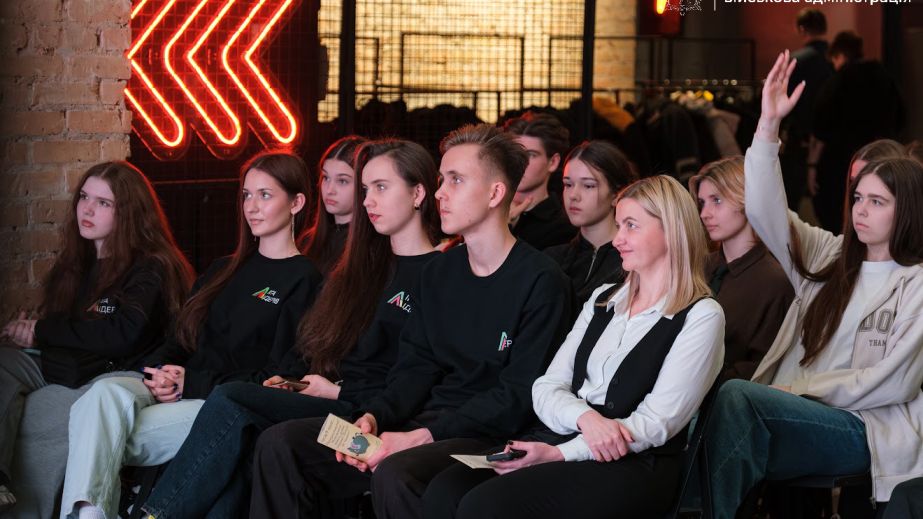 У Запоріжжі молодь навчали надавати першу психологічну допомогу