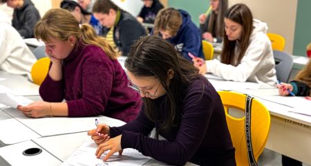 Понад сотня школярів і студентів Запоріжжя долучилися Шевченківського конкурсу