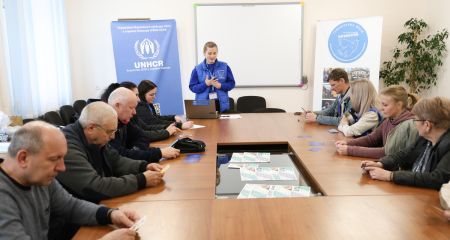 Занятия по психологической поддержке для сотрудников транзитного центра провели в Запорожье