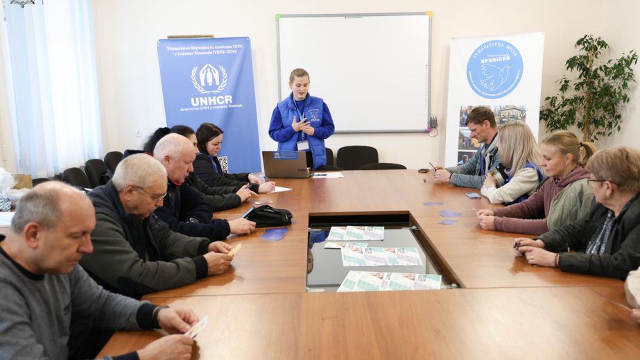 Занятия по психологической поддержке для сотрудников транзитного центра провели в Запорожье