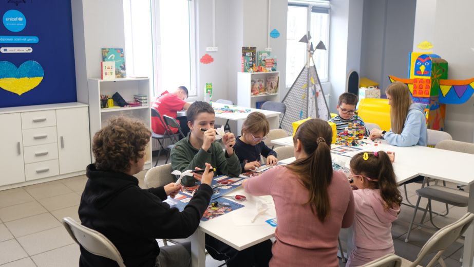 Як у Запоріжжі працює цифровий освітній центр – кадри