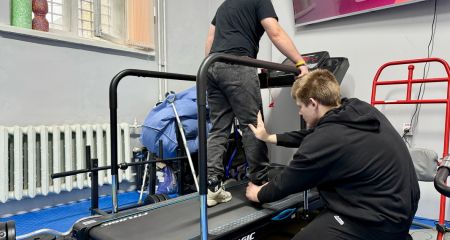 У Запоріжжі ветеран-реабілітолог допомагає побратимам відновлюватися після поранень