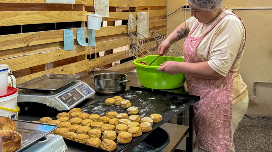Запоріжжя дало старт новому бізнесу переселенців із Мелітополя &ndash; подробиці