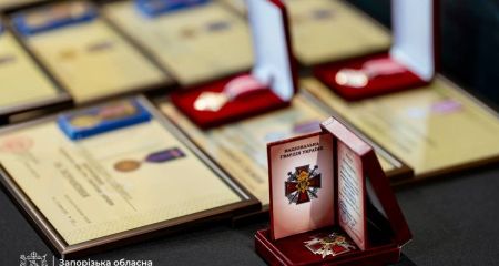 Ордени і медалі: до Дня Захисників у Запоріжжі відзначили ветеранів
