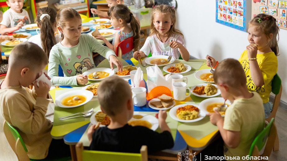 День в укритті: як працює "підземний" дитсадок у Запоріжжі