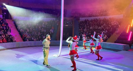 Более тысячи запорожских детей получили билеты на новогоднюю программу в цирке