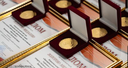 Запорізькі освітяни здобули 18 медалей на міжнародній виставці