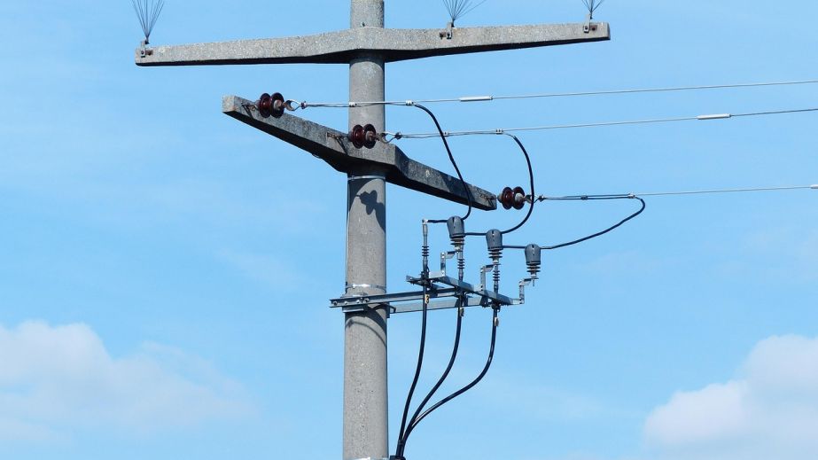 Громада під Запоріжжям повністю знеструмлена: встановлюють причини