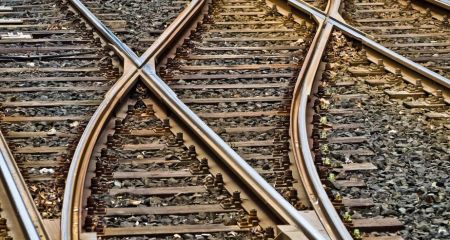 На Запоріжжі скасують низку зупинок приміських потягів – причина