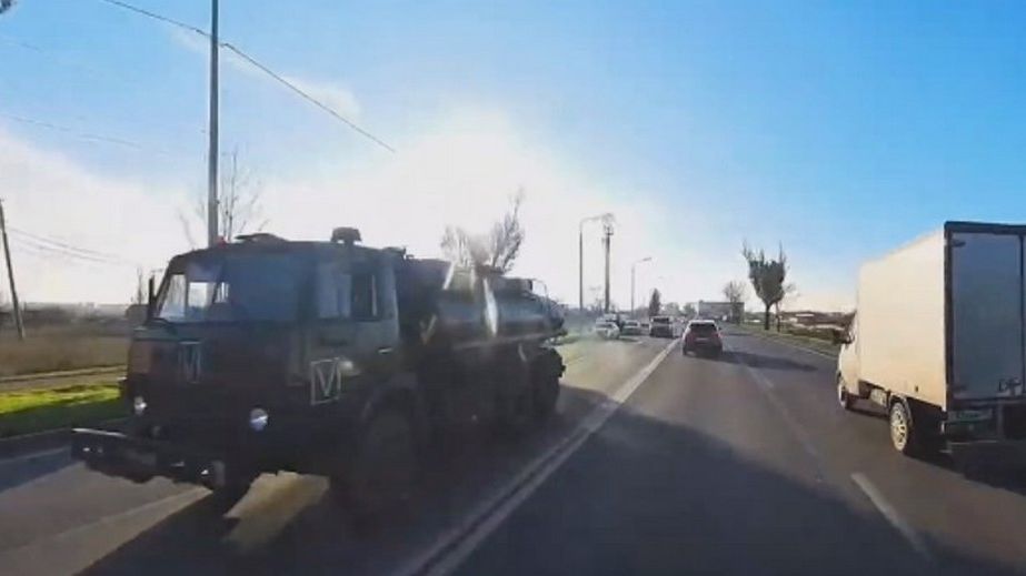 Ворог перекидає на Запоріжжя живу силу та боєприпаси – кадри