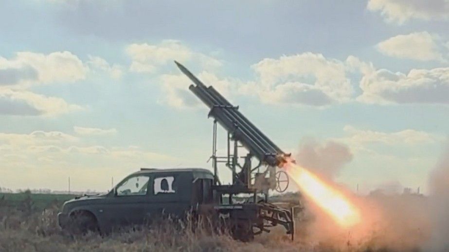 Білоруські добровольці спалили техніку та піхоту РФ на Запоріжжі &ndash; кадри