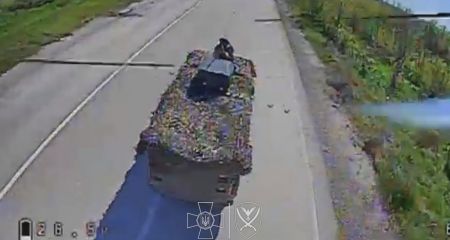 Техніку, командні пункти та склади БК спалили дронарі на Запоріжжі &ndash; кадри