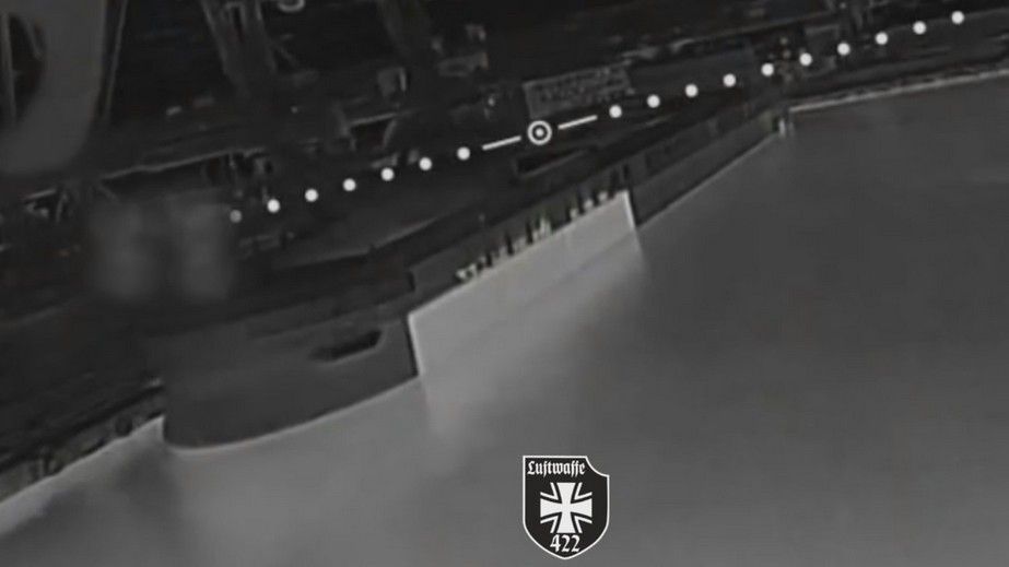 Захисники показали, як атакували російський суховантаж у Бердянську