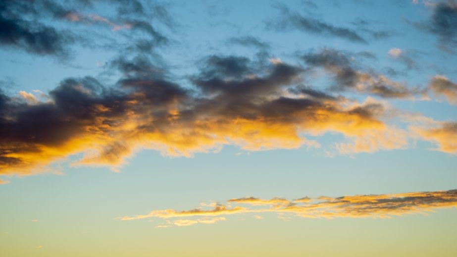 Жители Запорожья могут чувствовать неприятный запах в воздухе