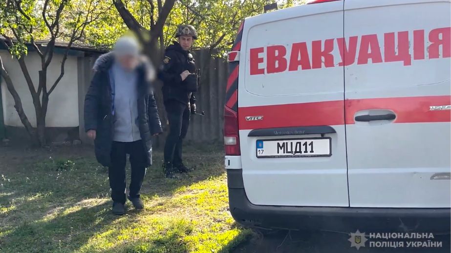 Люди ховаються у напівзруйнованих оселях: евакуацію провели на Запоріжжі