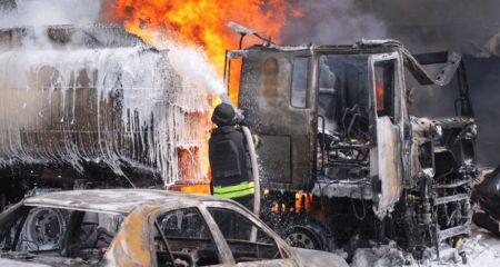 Один человек погиб, есть тяжелораненые: что известно об атаке на Запорожье