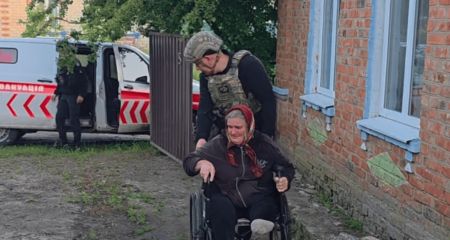 Втратила ногу через війну: жінку евакуювали з села на Запоріжжі
