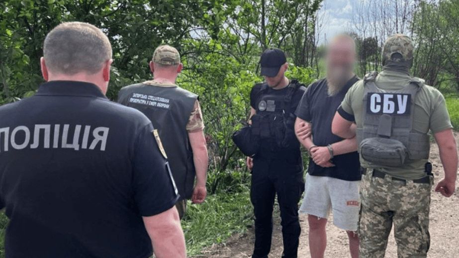 Торговец боеприпасами попал в ДТП во время бегства на Запорожье