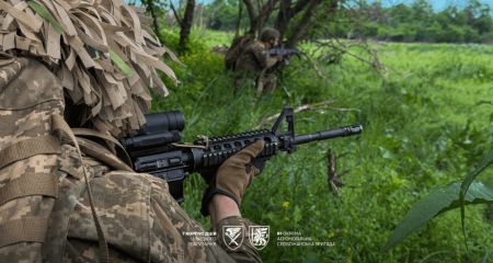 Ворог атакував біля чотирьох населених пунктів на Запоріжжі: один бій триває