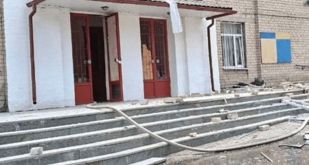 Пробитий поверх: на Запоріжжі показали будинок культури після удару дрона