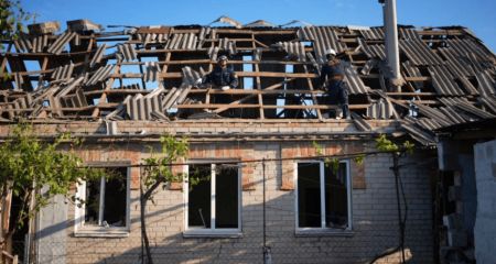 11 будинків пошкоджені: комунальники працюють на місці удару в Запоріжжі