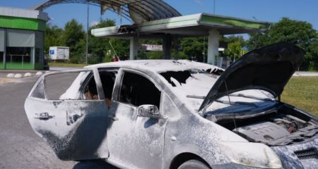 У Запоріжжі показали наслідки удару безпілотника по АЗС