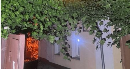 Удар РФ повредил шесть домов в спальном районе Запорожья