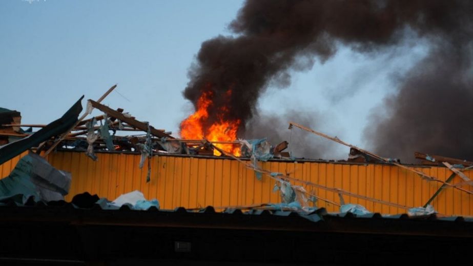 Ворожий безпілотник атакував підприємство Запоріжжя: є поранені