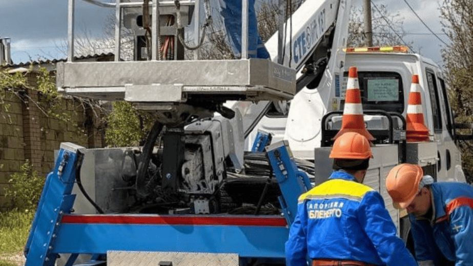 Враг вторые сутки терроризирует Беленькое под Запорожьем: какая ситуация со светом