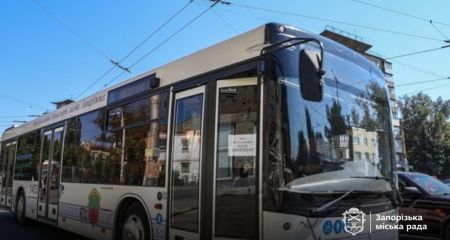 У Запоріжжі змінять рух транспорту та скасують одну із зупинок &ndash; деталі