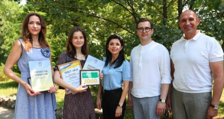 Обдарованих школярів нагородили на церемонії в ботсаду Запоріжжя