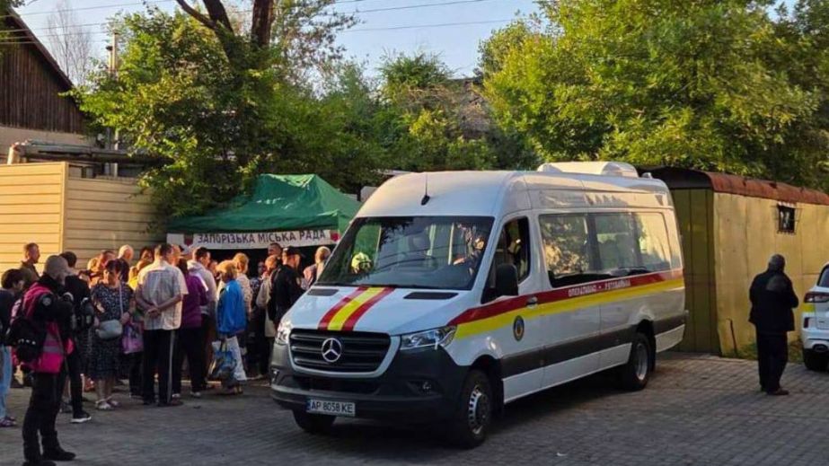 Комунальники "закрили” вікна у 15 будинках в Запоріжжі