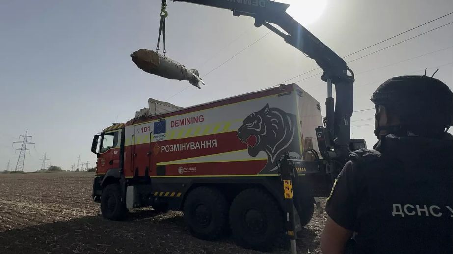 На Запорожье нашли неразорвавшийся российский КАБ