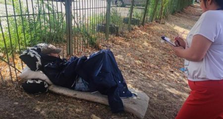 Районные чиновники посетили бездомных в Запорожье